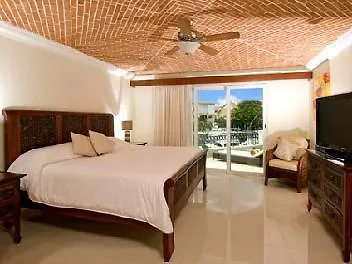 פורטו אוונטורס Hotel Encanto Aventuras Club All Suites Resort 4*, פורטו אוונטורס מקסיקו